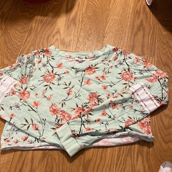 ARDENE Women’s  Long Sleeve Cropped Floral Top (Size Large) - Picture 8 of 8